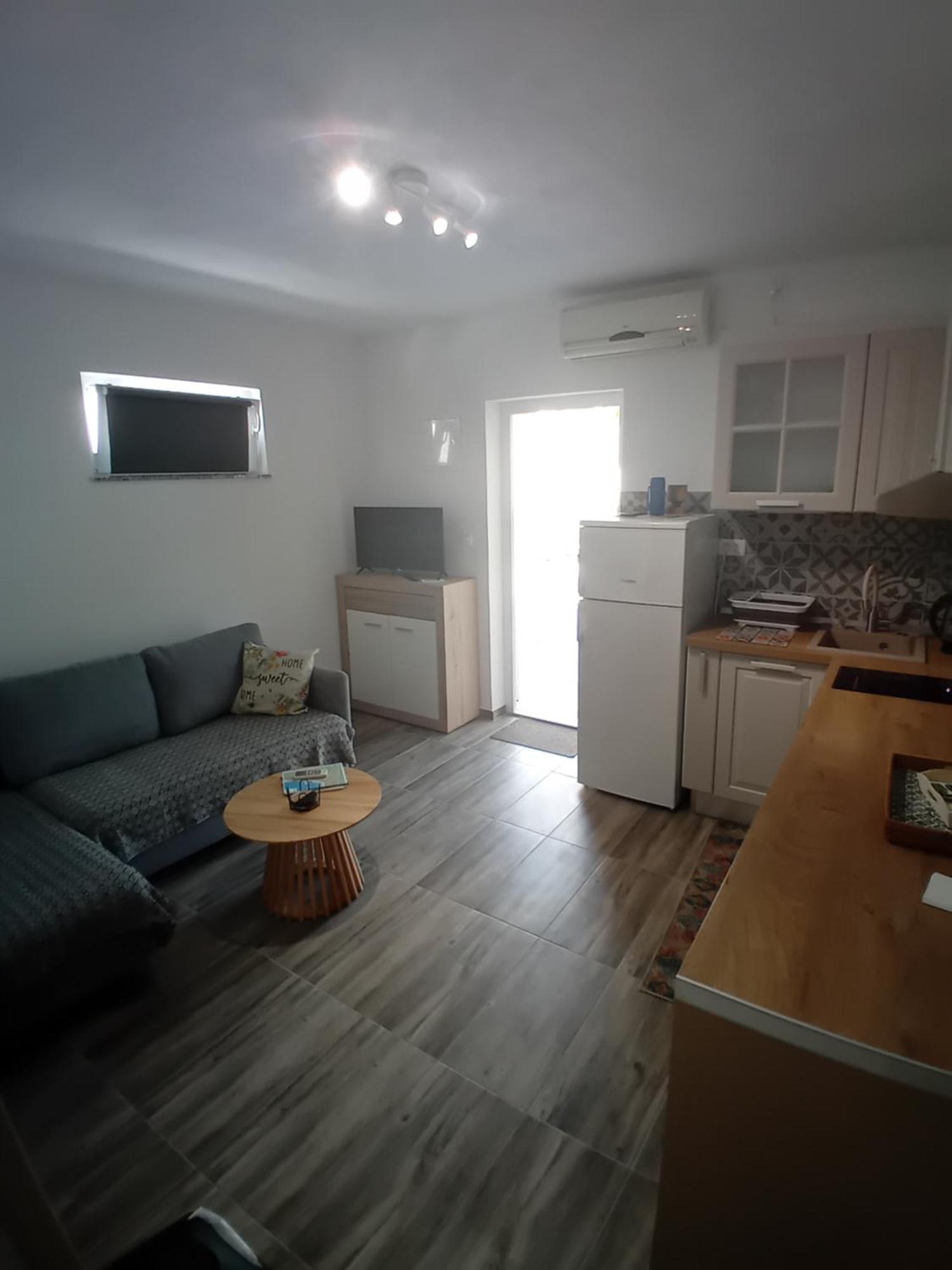 Apartmani Vrzic Baska  Exterior photo