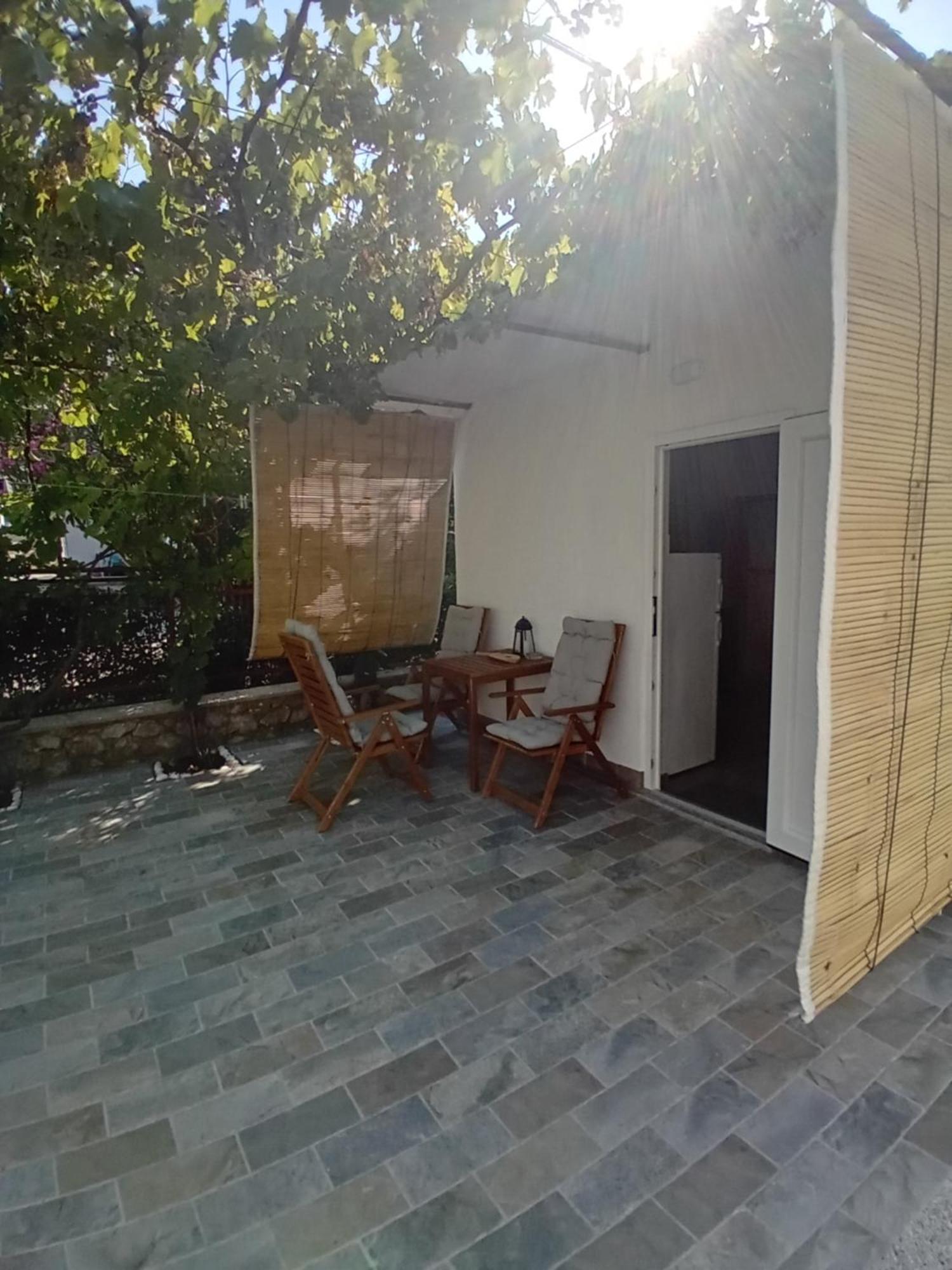 Apartmani Vrzic Baska  Exterior photo